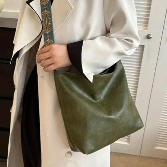 New Green Stylish Multi-Functional Commuter - Picture 3 of 4